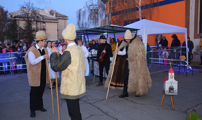 400 édességcsomagot osztottak szét karácsonykor